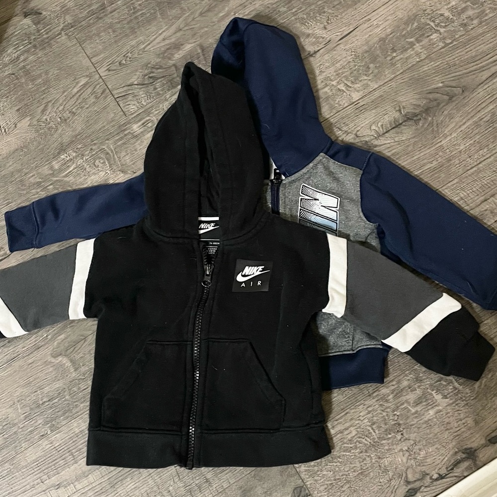 Bundle Infant Nike Sweatshirts